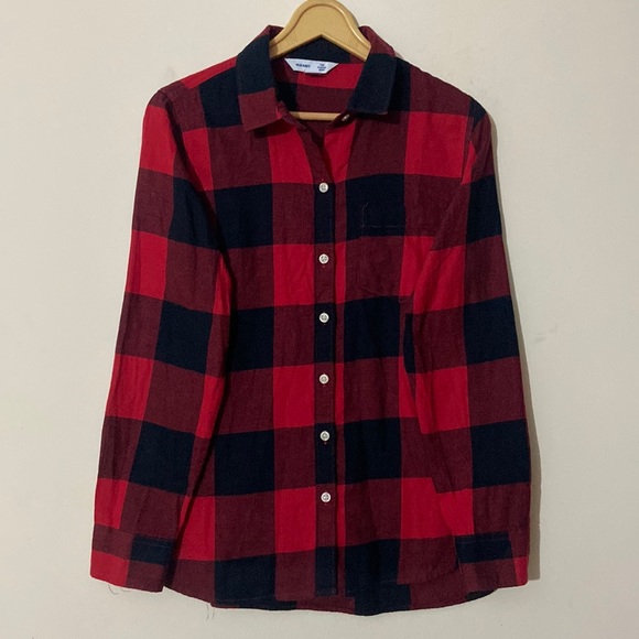 Old Navy Tops - OLD NAVY CHECKS WOOLLEN BRUSHING COTTON SHIRT IN SIZE MEDIUM